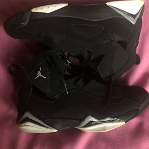 Jordan true flight black
